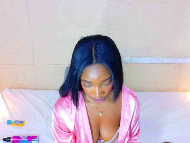 shamira-moore webcam