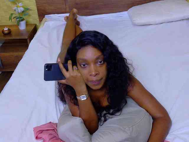 shamira-moore webcam