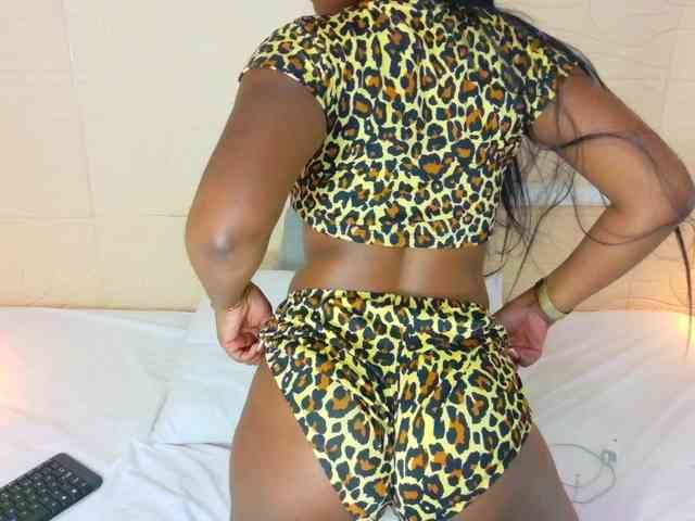 shamira-moore webcam