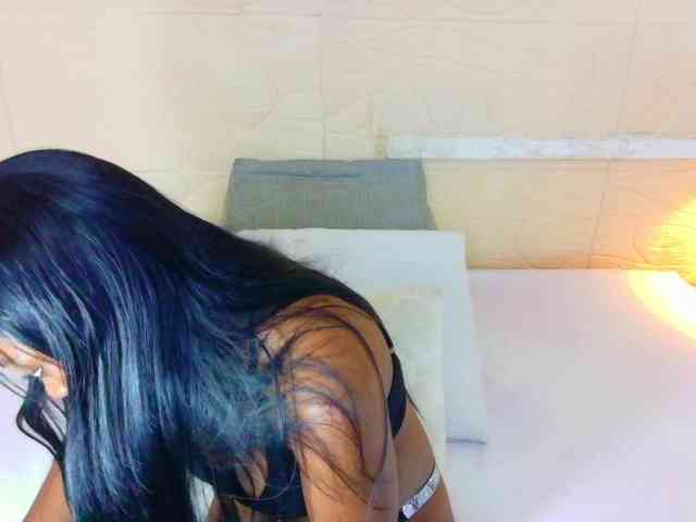 shamira-moore webcam