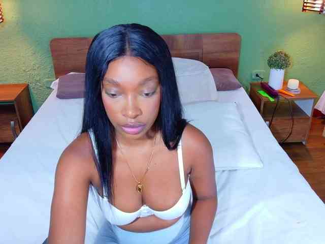 shamira-moore webcam