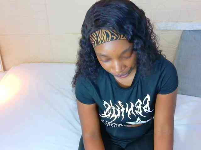 shamira-moore webcam