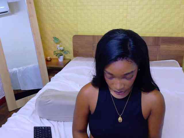 shamira-moore webcam