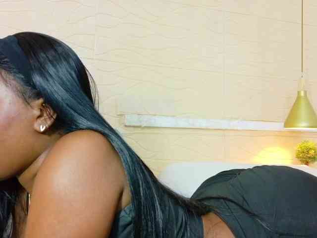 shamira-moore webcam