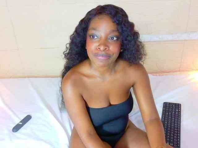 shamira-moore webcam