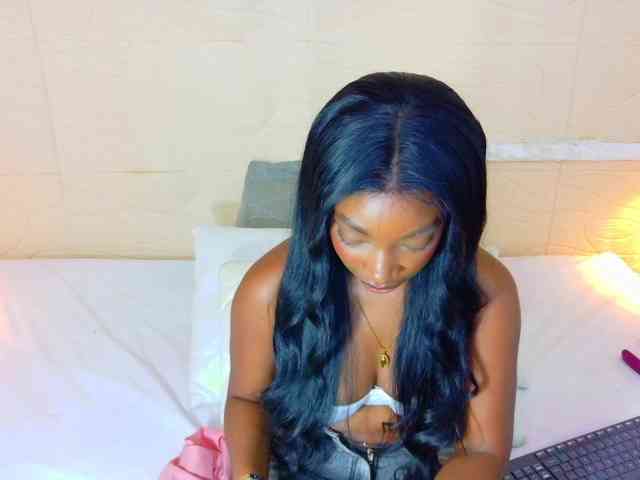 shamira-moore webcam