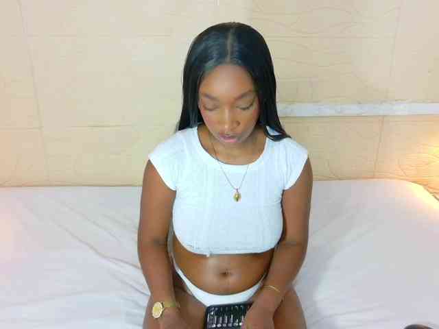 shamira-moore webcam
