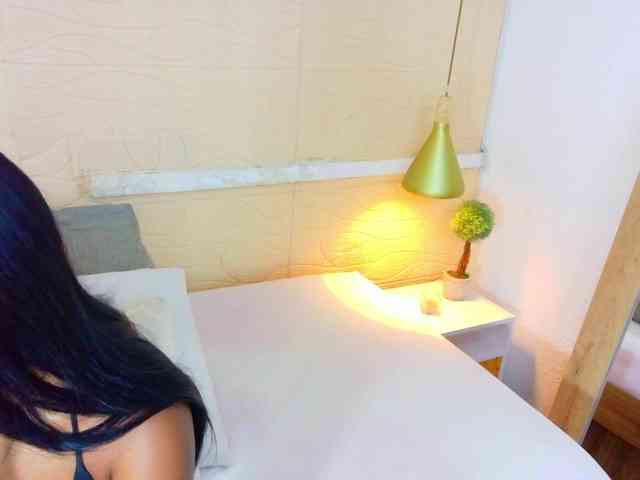 shamira-moore webcam