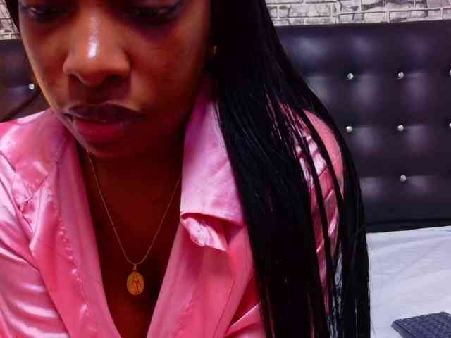 shamira-moore webcam