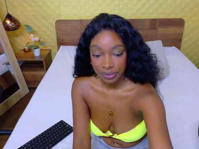 shamira-moore webcam