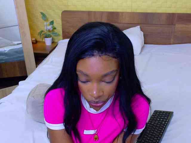 shamira-moore webcam