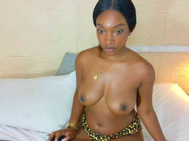 shamira-moore webcam