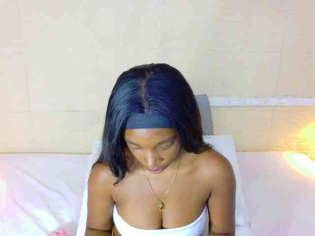 shamira-moore webcam