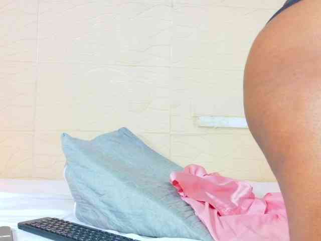 shamira-moore webcam