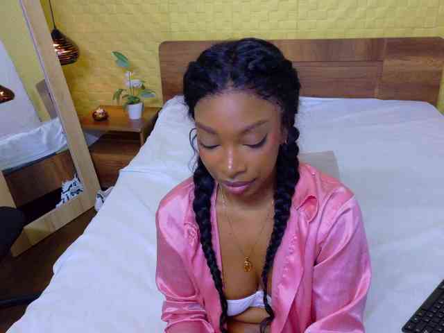 shamira-moore webcam