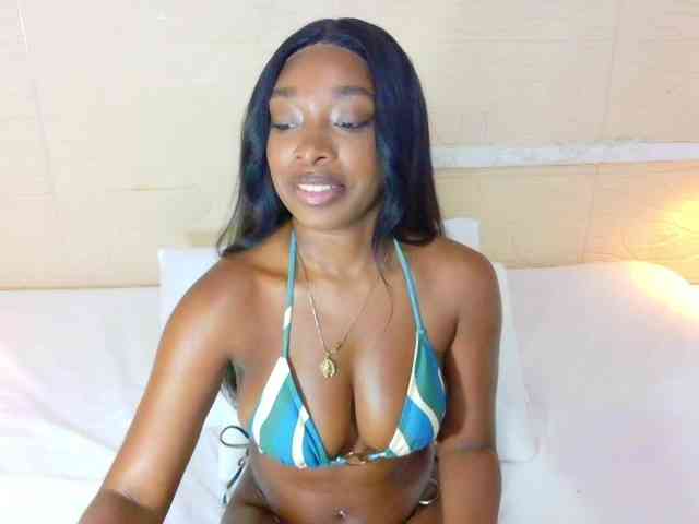 shamira-moore webcam