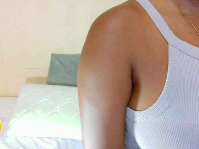 shamira-moore webcam