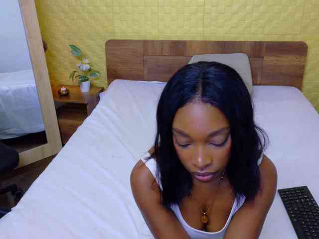 shamira-moore webcam