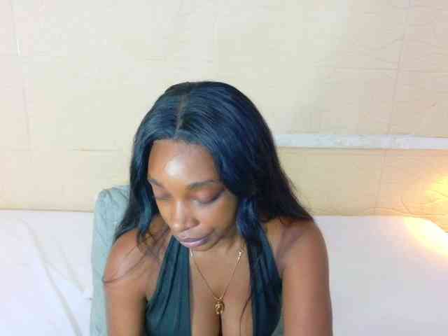 shamira-moore webcam