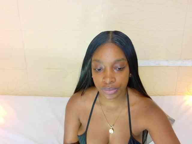 shamira-moore webcam