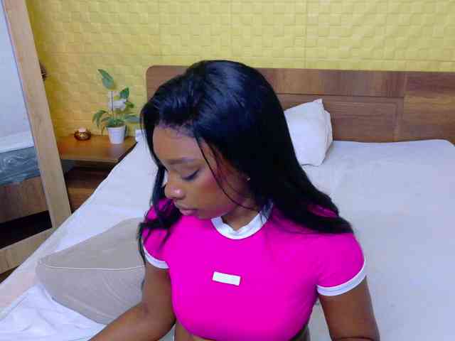 shamira-moore webcam