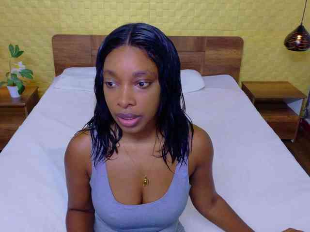 shamira-moore webcam
