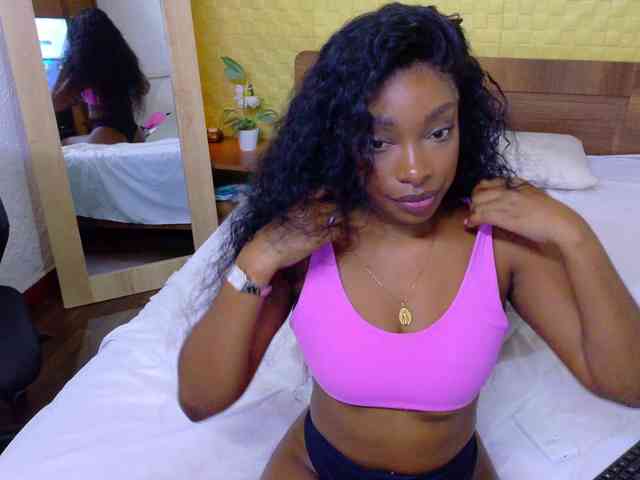 shamira-moore webcam