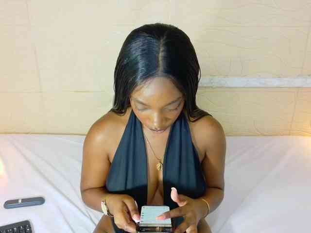 shamira-moore webcam
