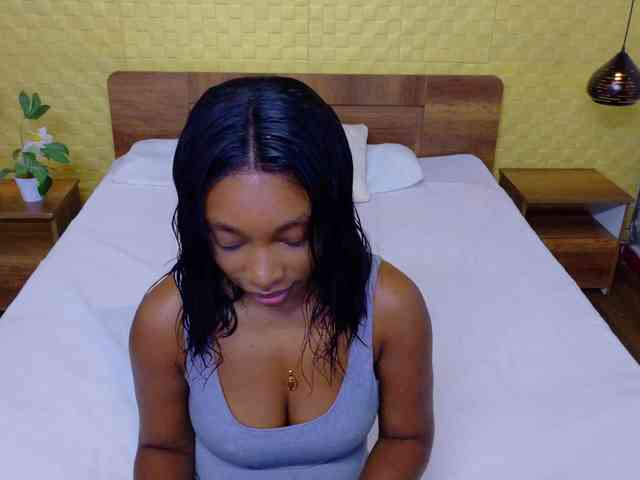 shamira-moore webcam