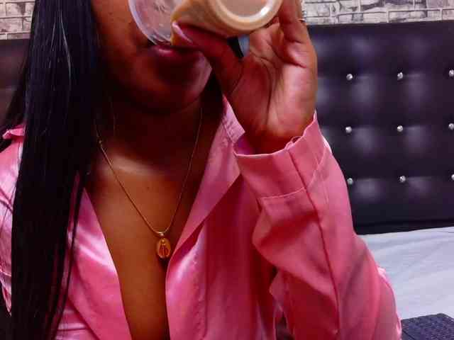 shamira-moore webcam