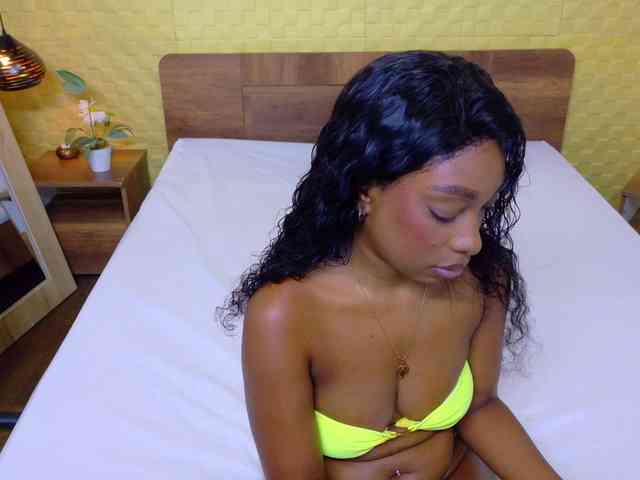 shamira-moore webcam