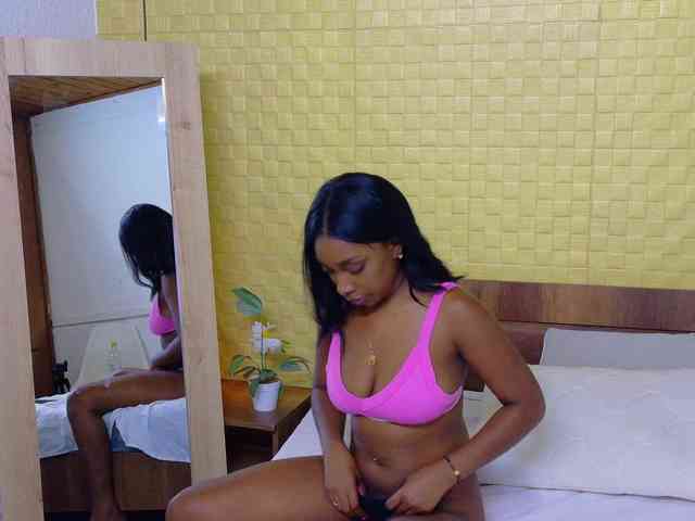 shamira-moore shamira-moore