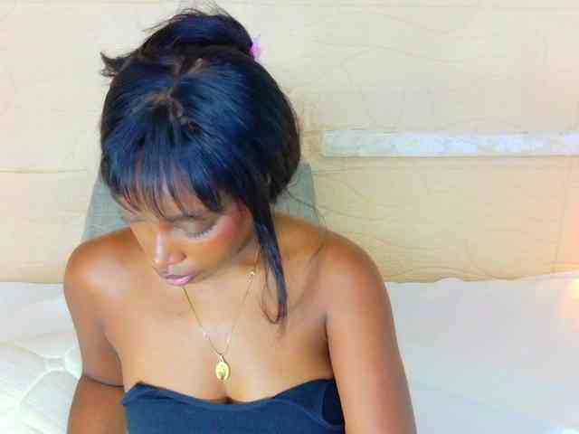 shamira-moore webcam