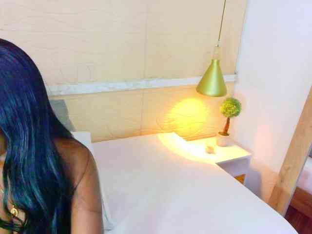 shamira-moore webcam