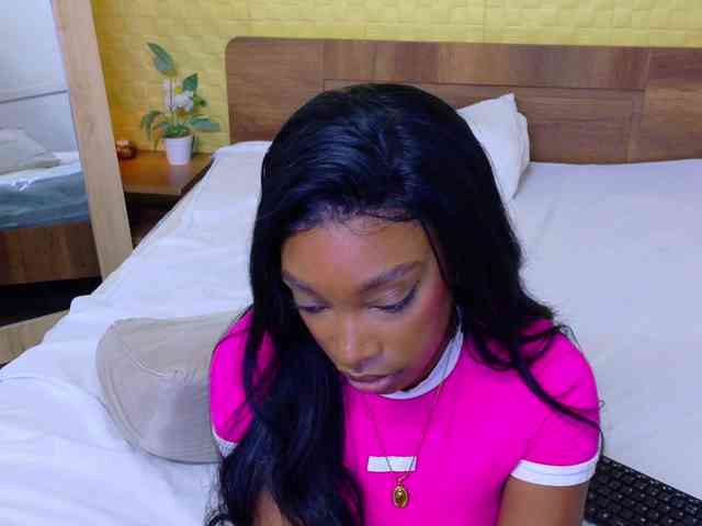 shamira-moore webcam