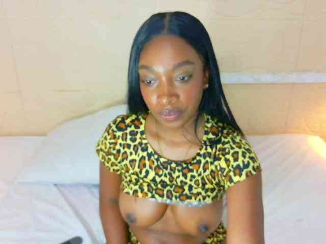 shamira-moore webcam