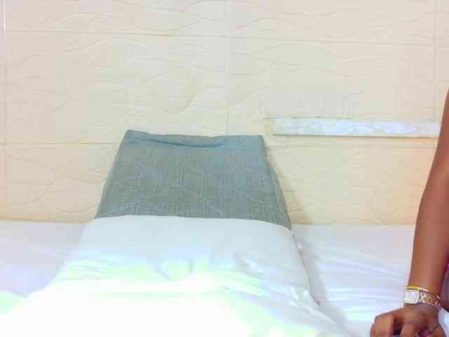 shamira-moore webcam