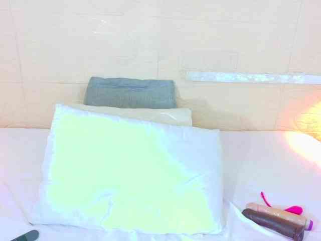 shamira-moore webcam