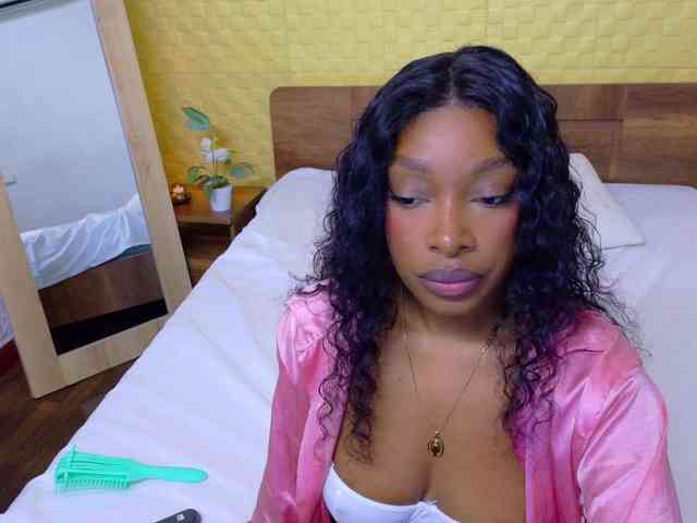 shamira-moore webcam