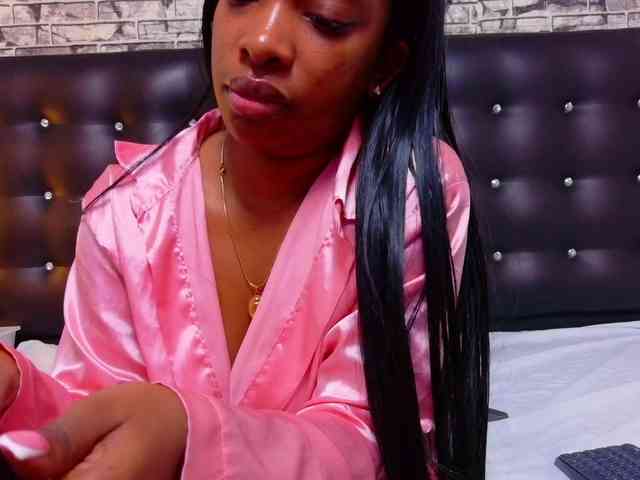 shamira-moore webcam