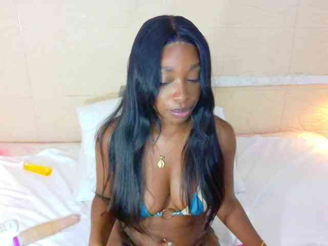 shamira-moore webcam