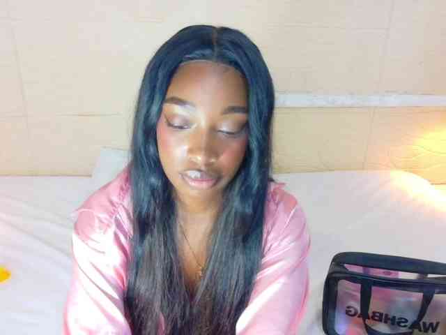 shamira-moore webcam