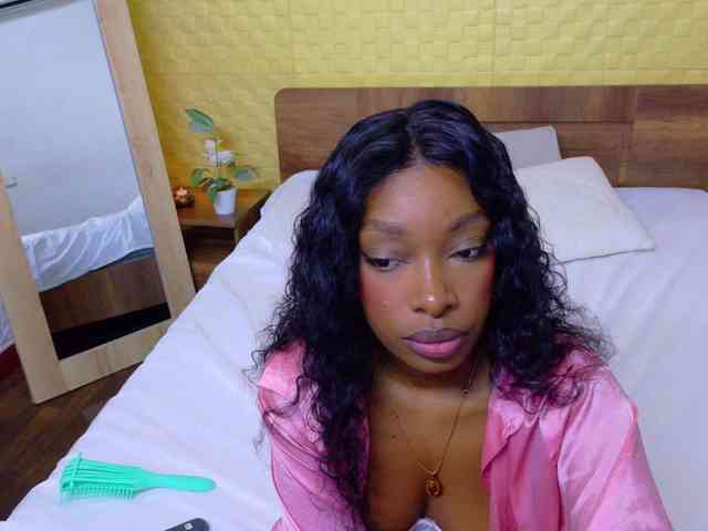 shamira-moore webcam