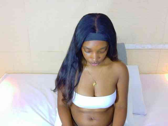 shamira-moore webcam