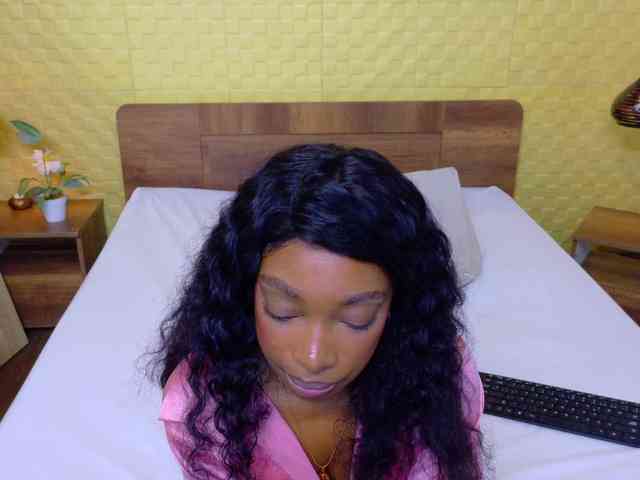 shamira-moore webcam