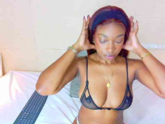 shamira-moore webcam