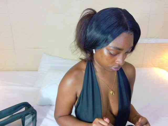 shamira-moore webcam
