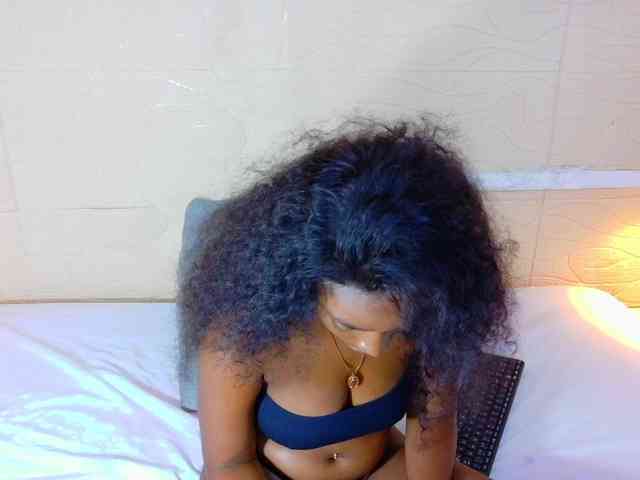 shamira-moore webcam