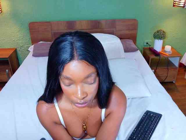 shamira-moore webcam