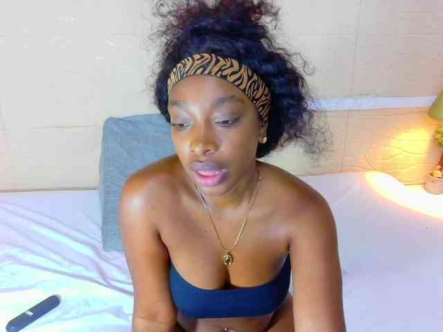 shamira-moore webcam